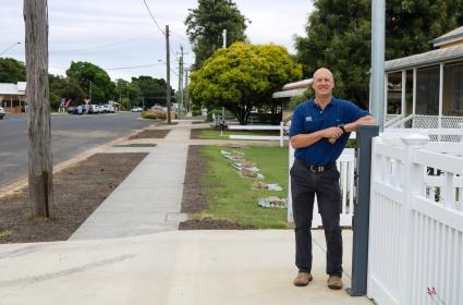 New Goondiwindi footpath connects newly-opened respite centre to town CBD